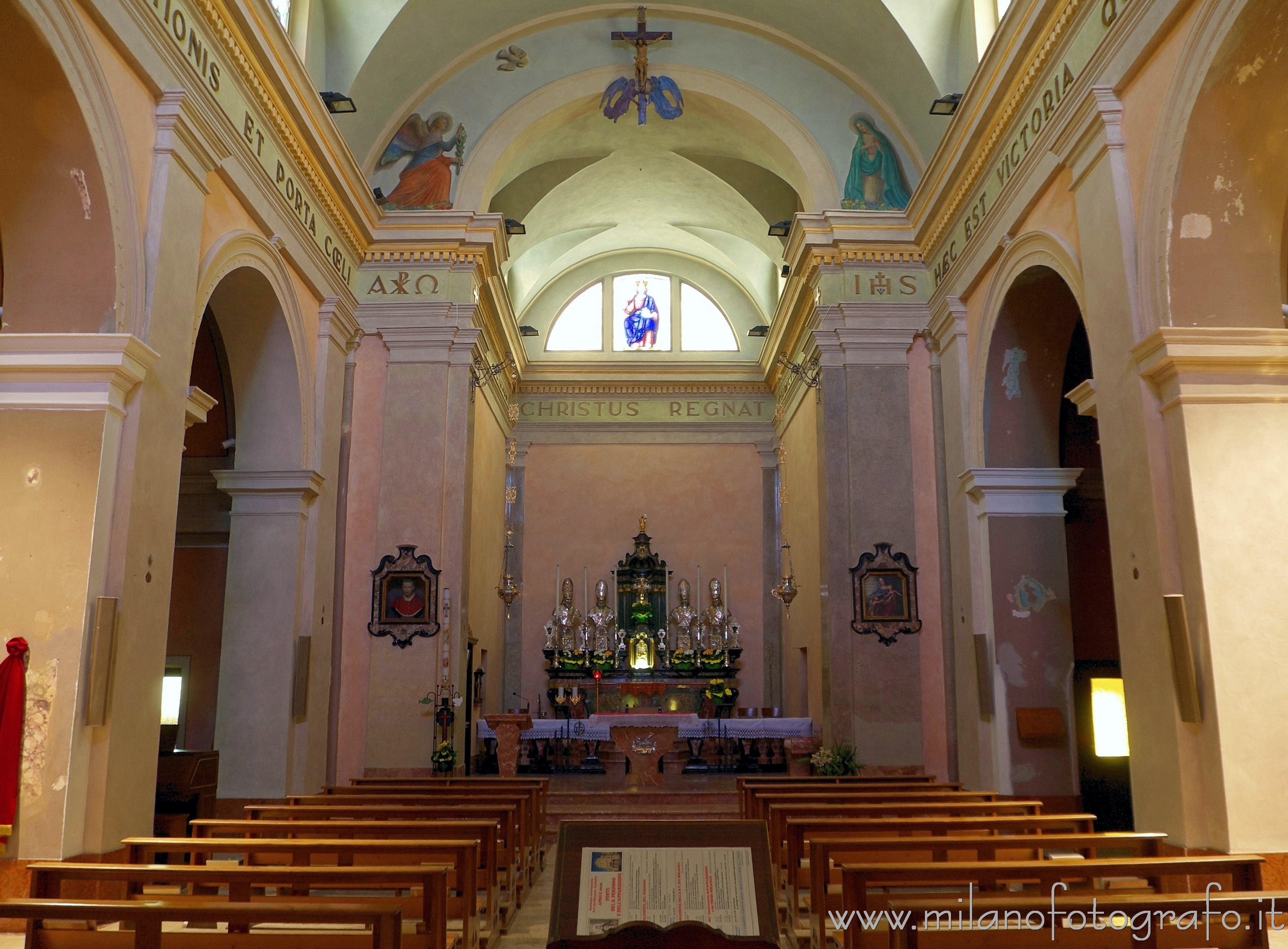 Cassinetta Lugagnano (Milano) - Interno della Chiesa di Sant'Antonio Abate